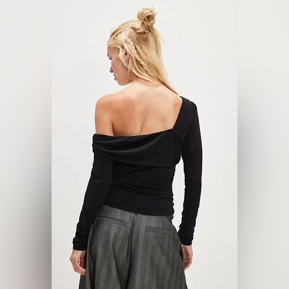 FREE PEOPLE Cupro Jeni Off-The-Shoulder Long Sleeve Top - Picture 4 of 10